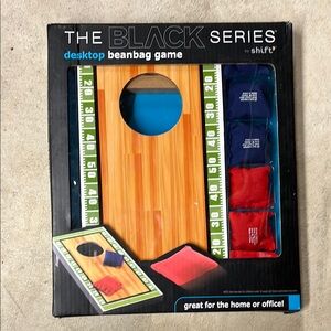 Desktop Beanbag/cornhole Game